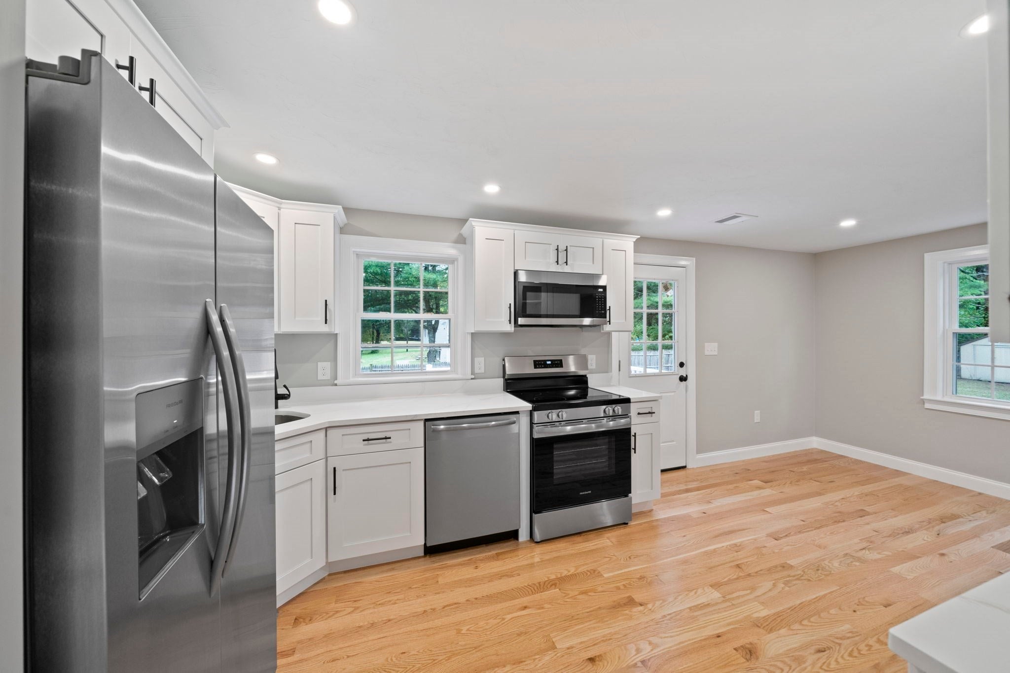 3 Taylor Point Road