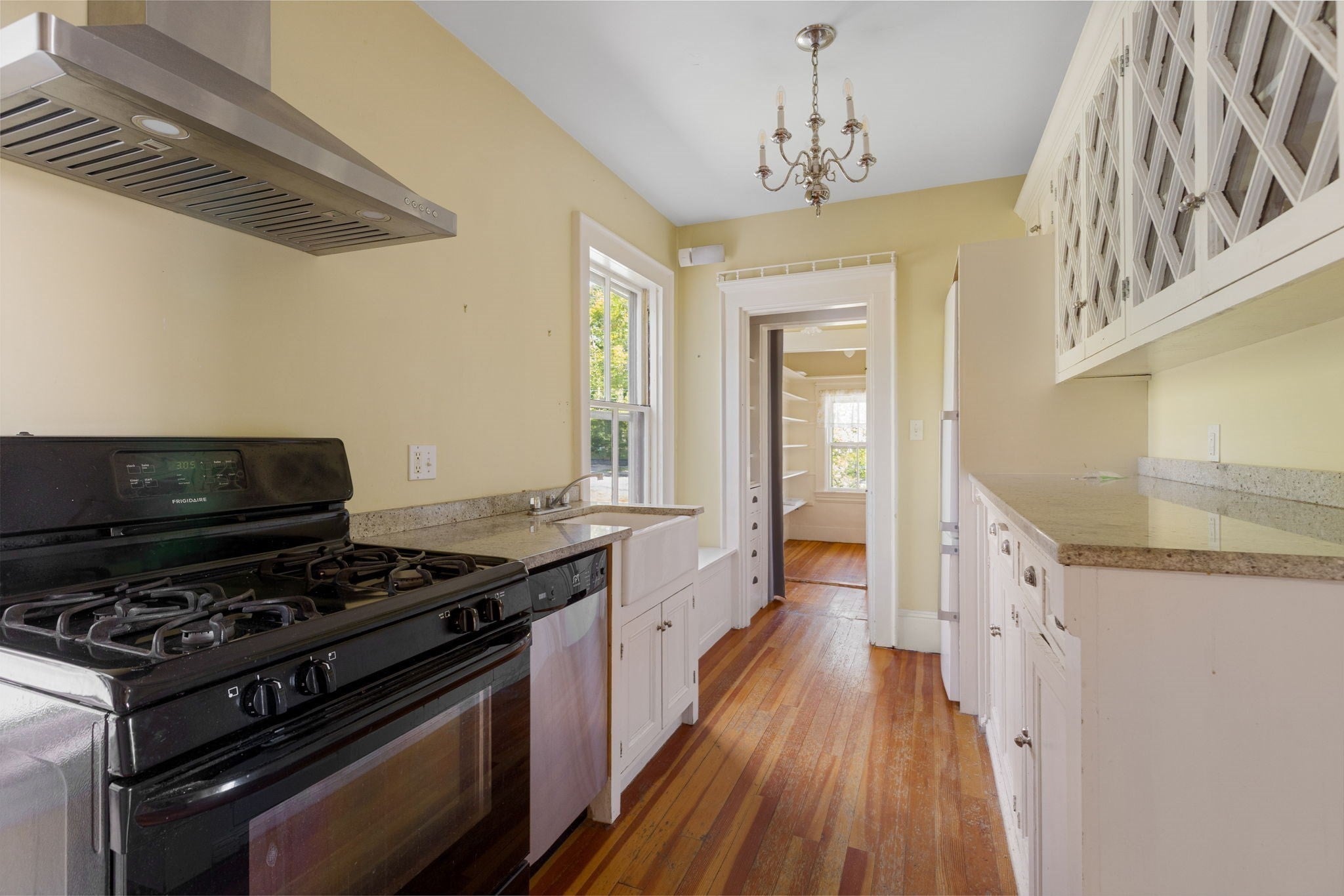 984 Chestnut St #2, Newton, MA, 984 Chestnut St #2, Newton, MA Photo #2