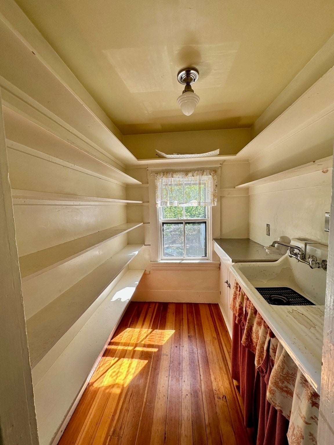 984 Chestnut St #2, Newton, MA, 984 Chestnut St #2, Newton, MA Photo #10