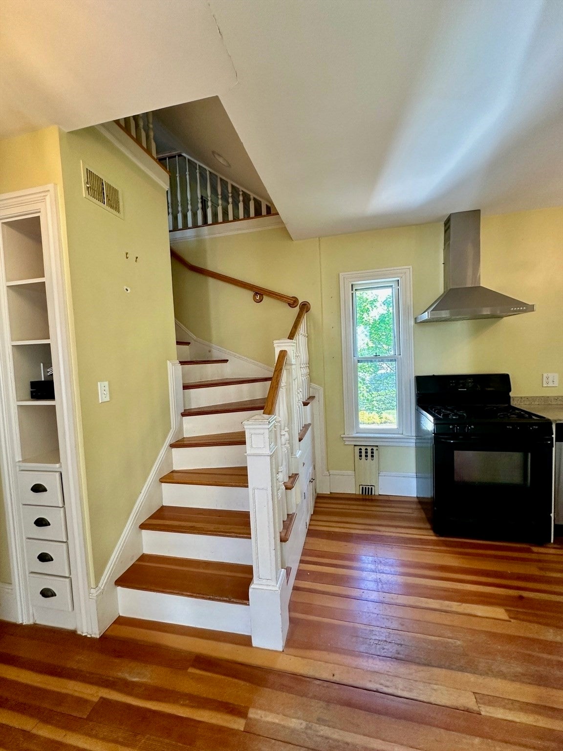 984 Chestnut St #2, Newton, MA, 984 Chestnut St #2, Newton, MA Photo #8