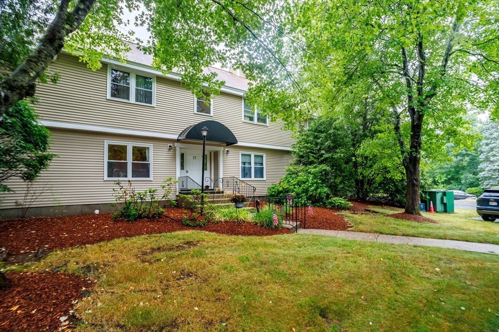 425 Main 13C