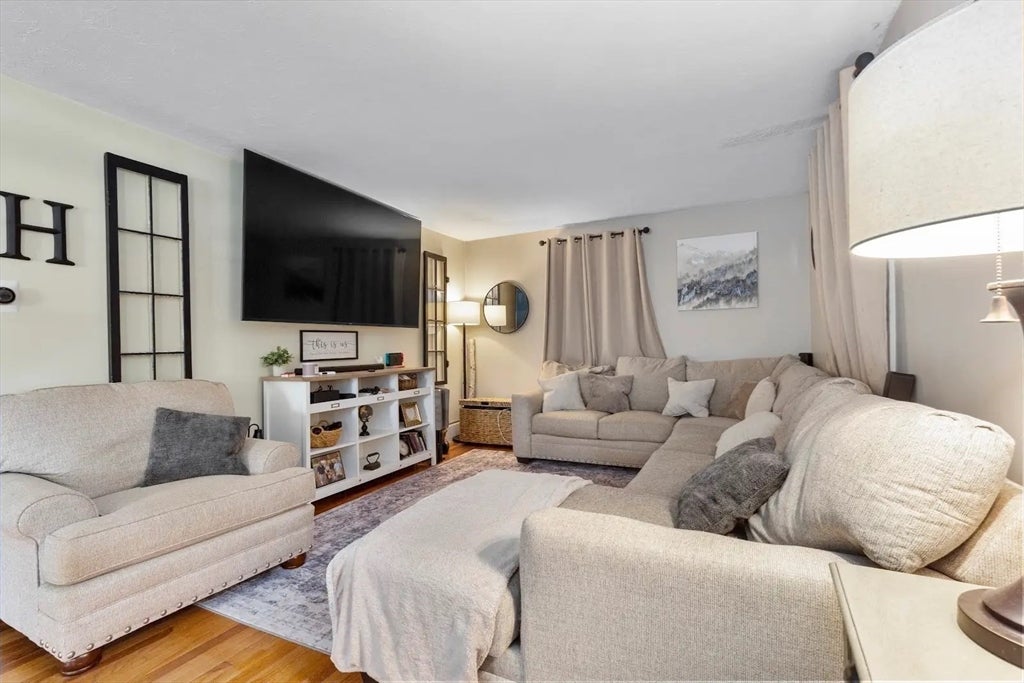 55 Lincoln Street, Easton, MA Photo #6