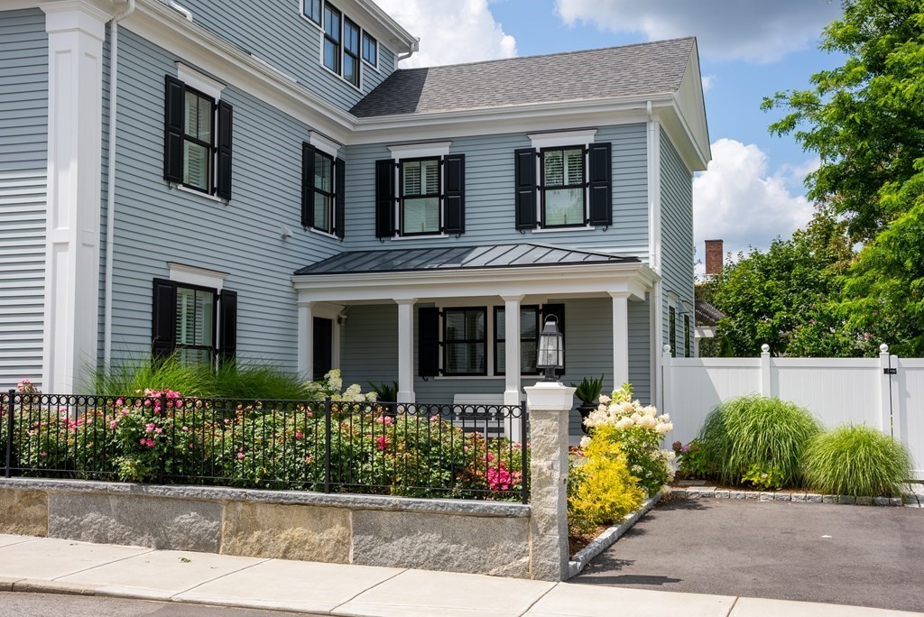 8 Chilton Street