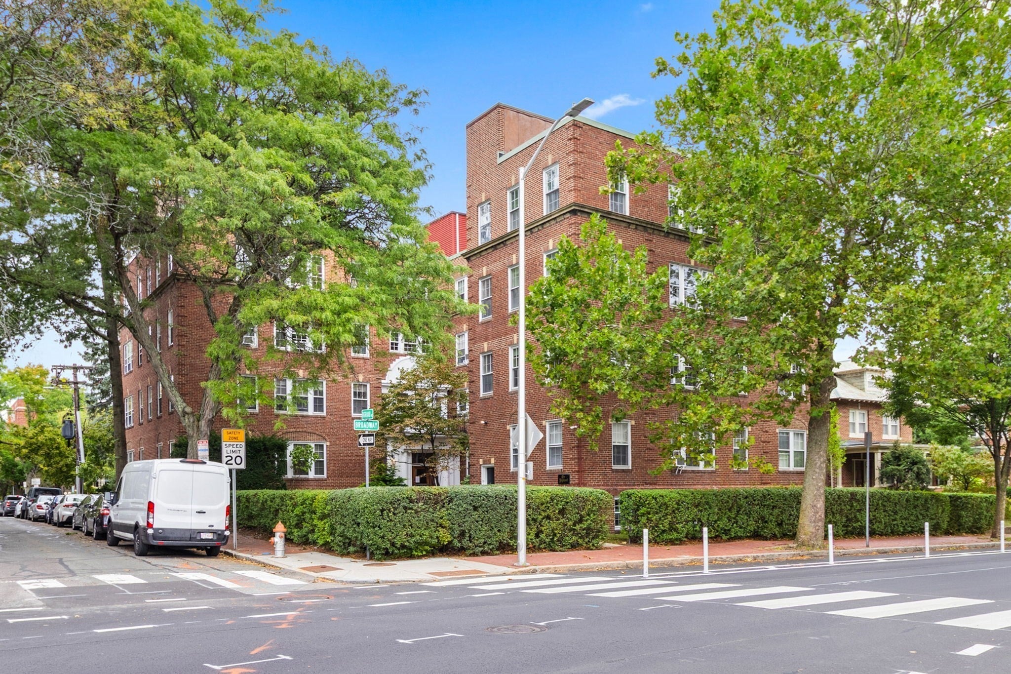 393 Broadway #8, Cambridge, MA Photo #1