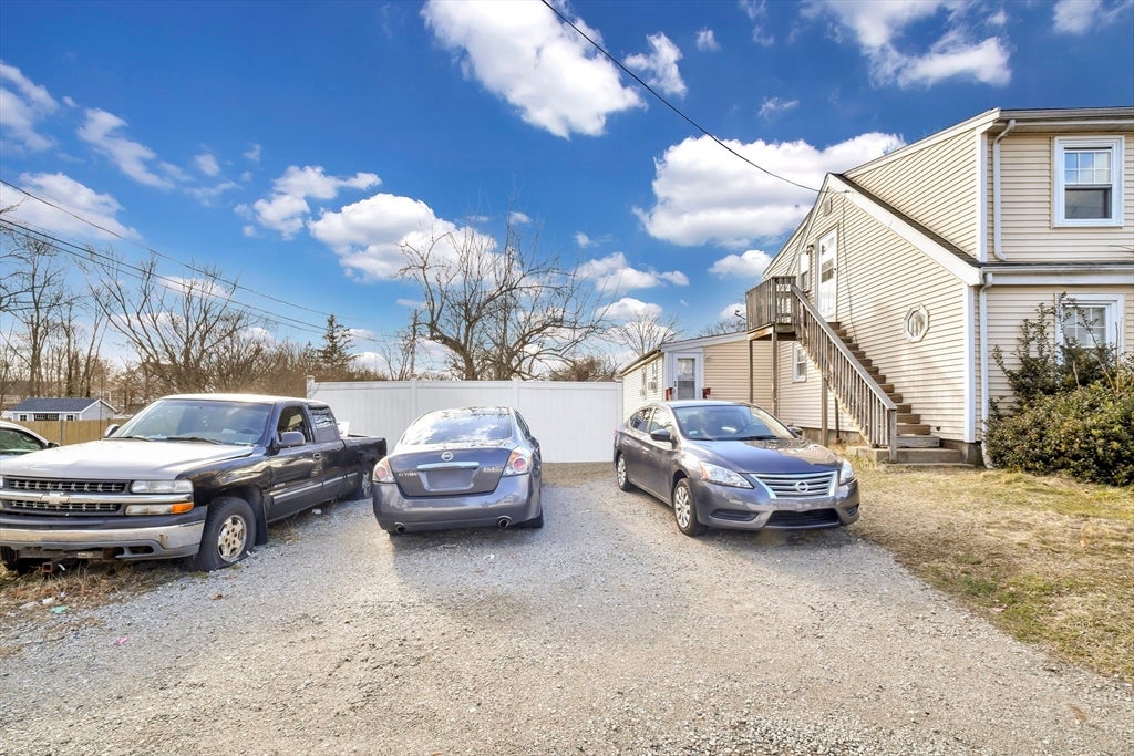 469 Summer St, Brockton, MA, 469 Summer St, Brockton, MA Photo #3