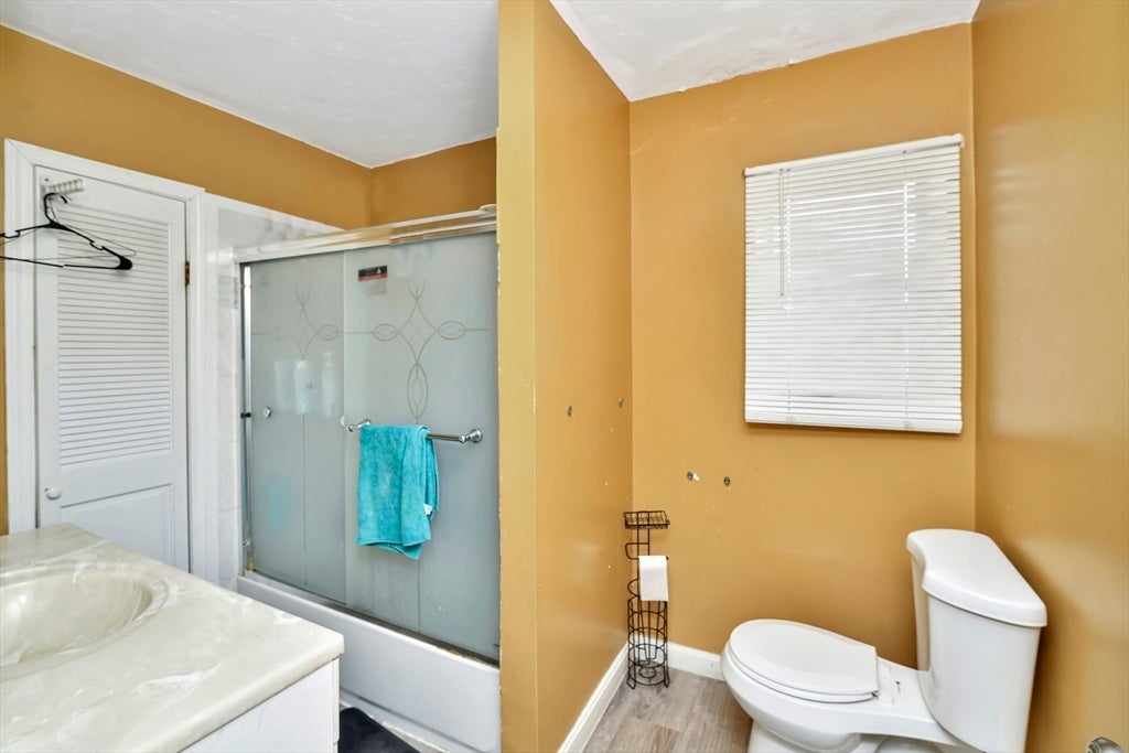 469 Summer St, Brockton, MA, 469 Summer St, Brockton, MA Photo #22