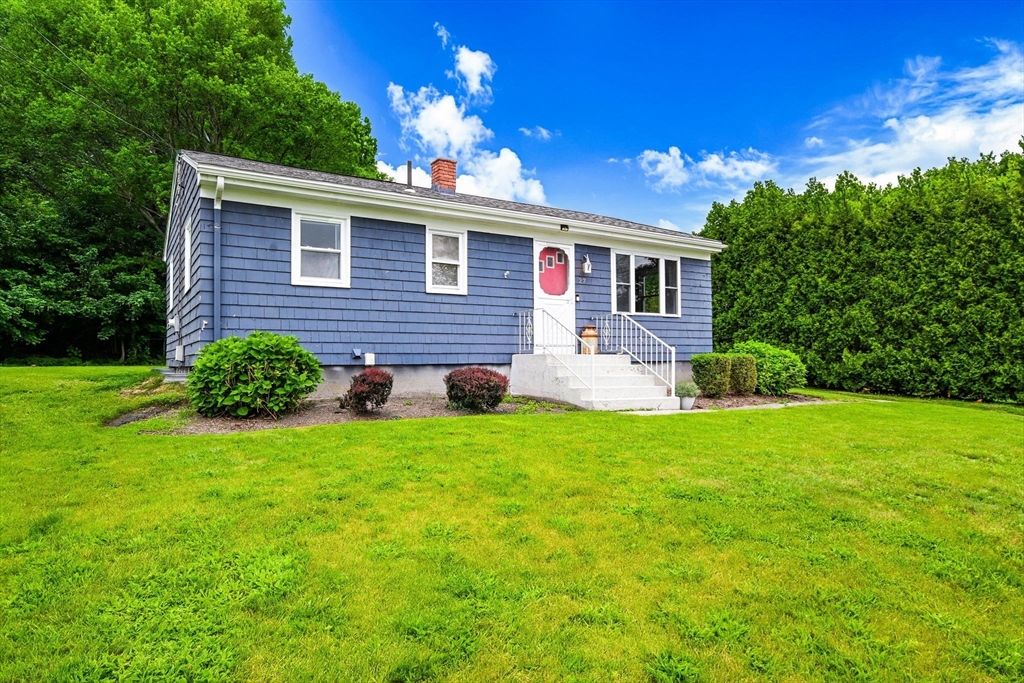 27 Alan Ave