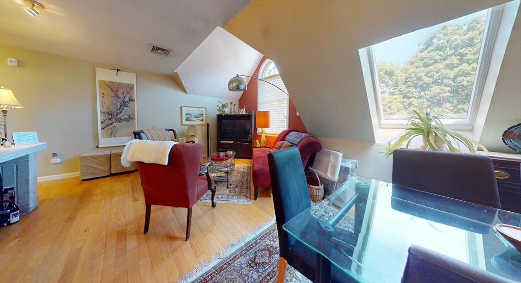 62 E Central St 305