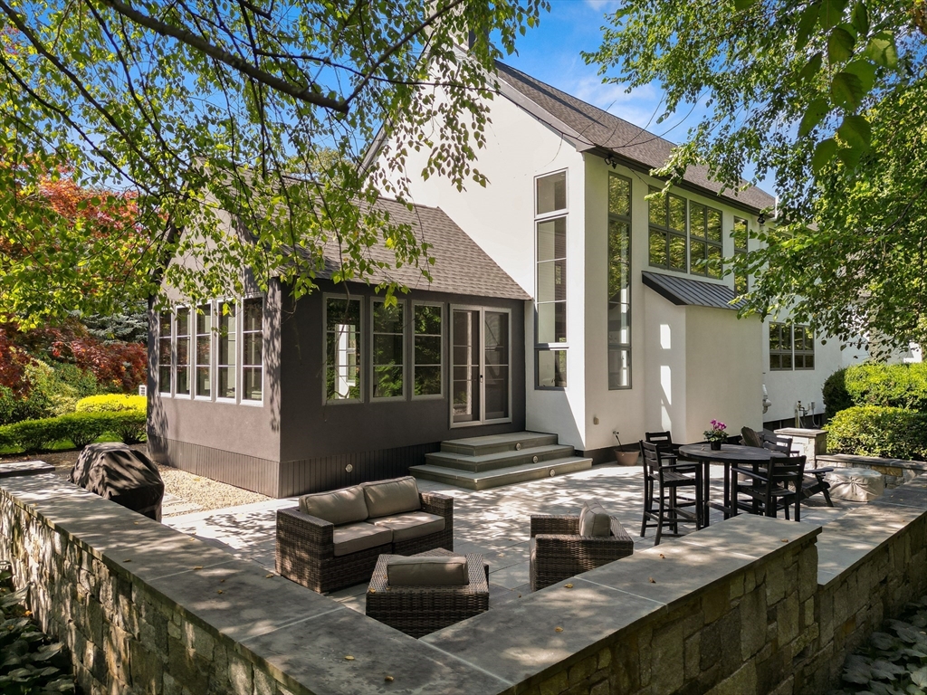 130 Meyer Rd