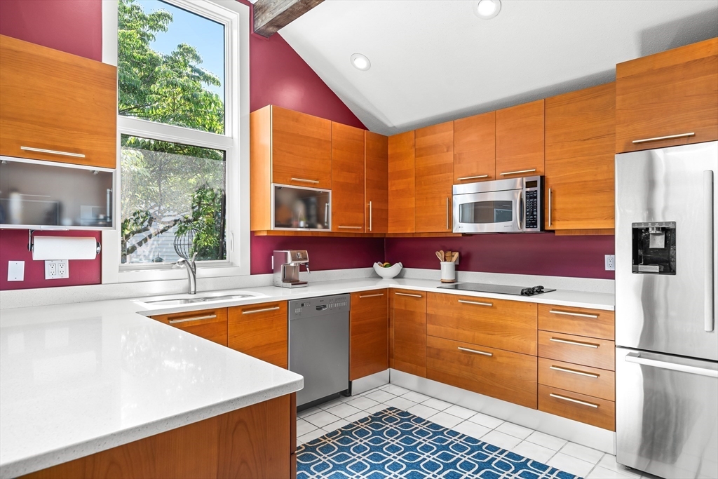 51 Hillside Dr 51