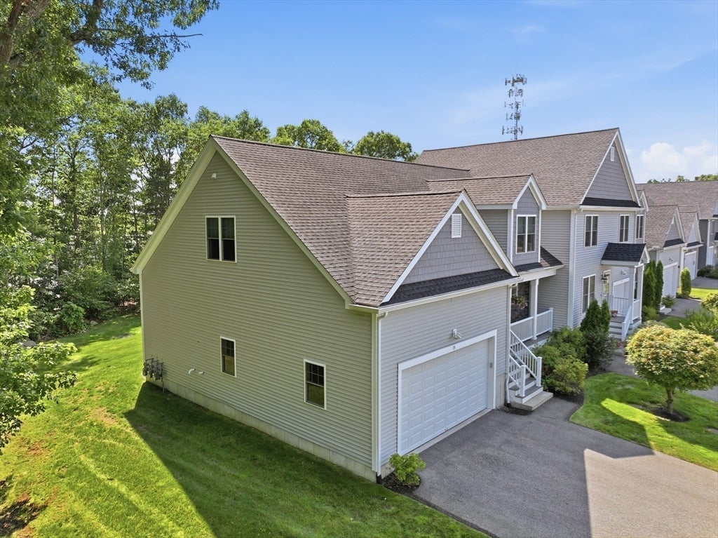 15 Curtis Circle 15