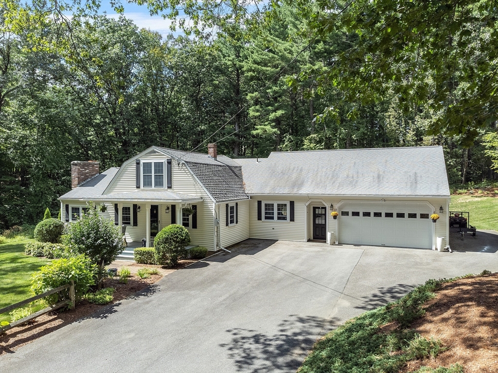 58 Heywood Rd
