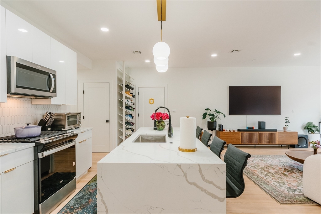 43 Withington St 7