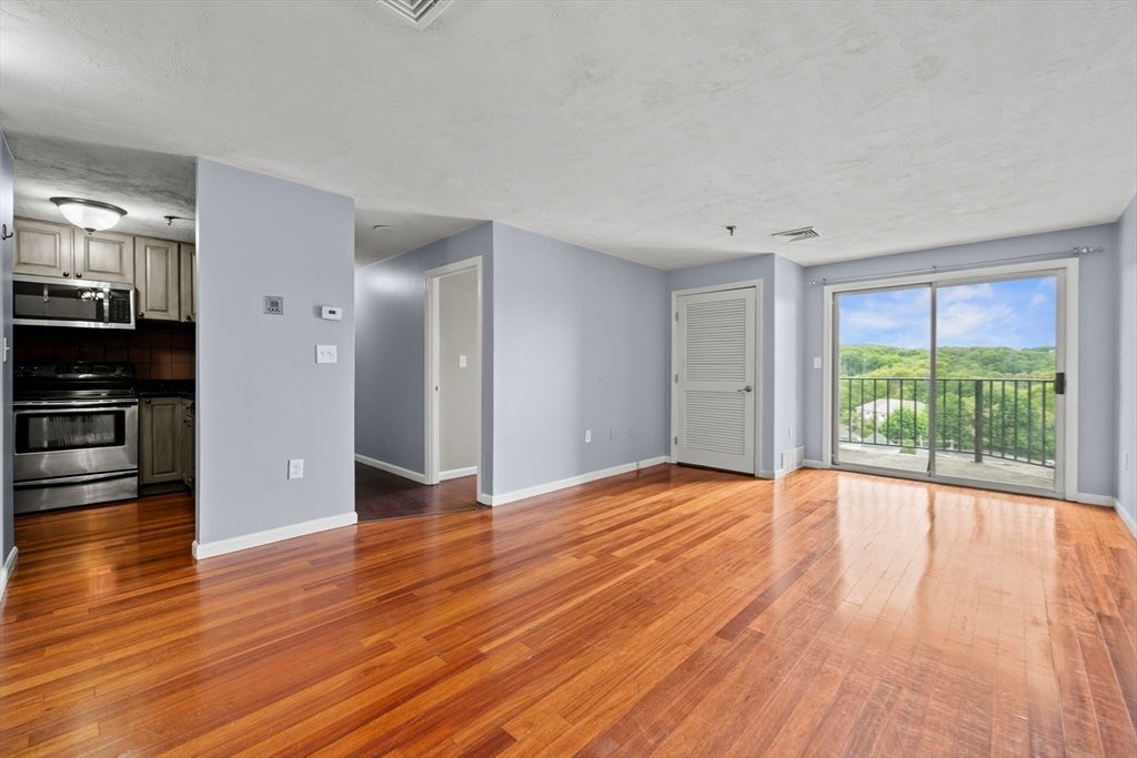 230 Willard St 602, Quincy MA 02169