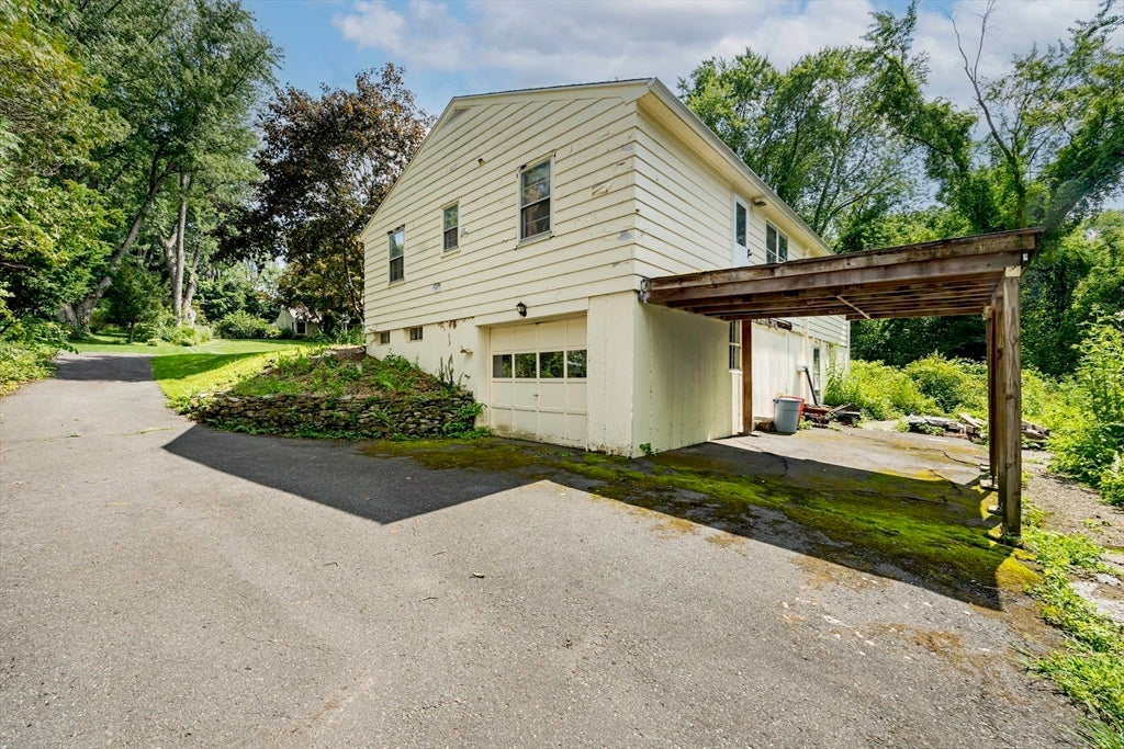 20 S Sycamore Knls, South Hadley, MA Photo #29