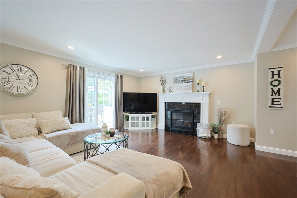 5 Mendon Rd D