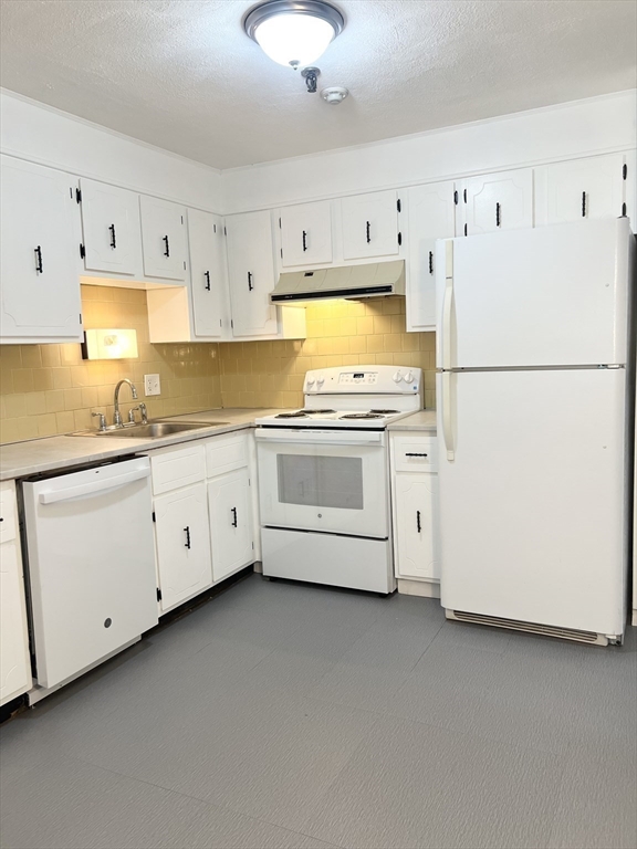 15 Spencer Road 22E