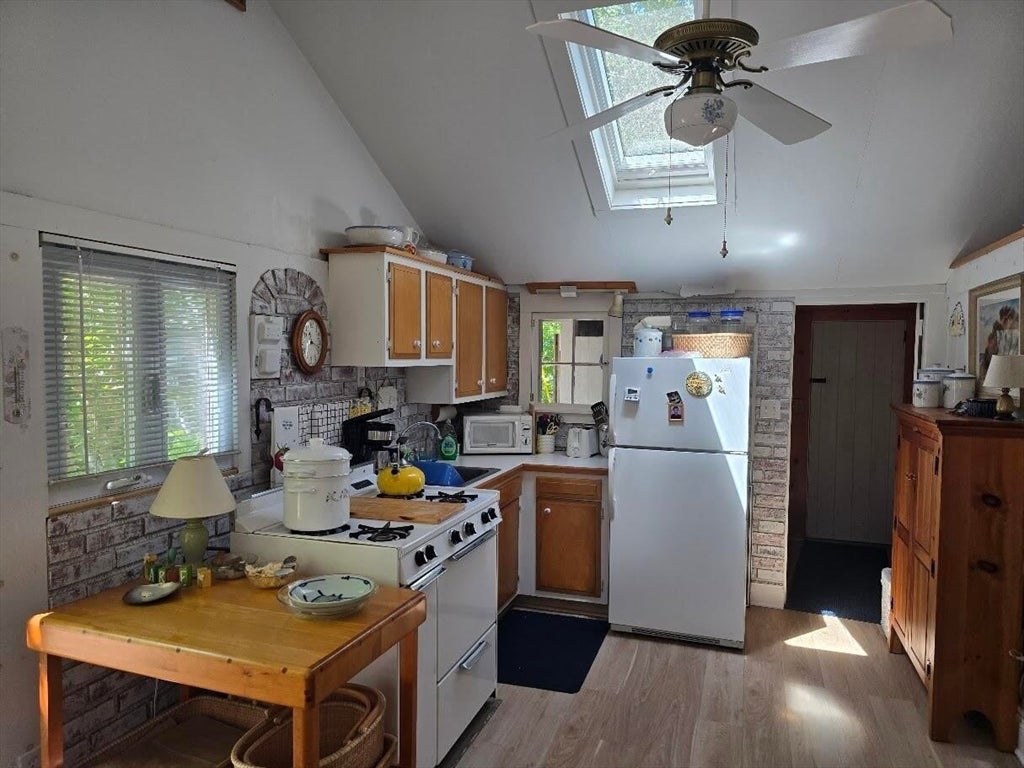 262 Old Wharf Road 37