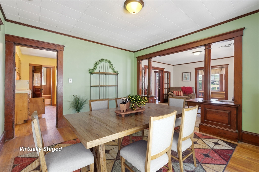 Milford, Massachusetts 01757, United States, 5 Bedrooms Bedrooms, ,2 BathroomsBathrooms,Residential,Pending,123317