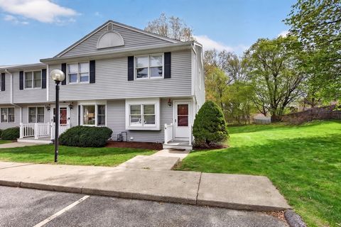 Photo of 162 Oak St #18, Taunton, MA 02780 (MLS # 73511886)