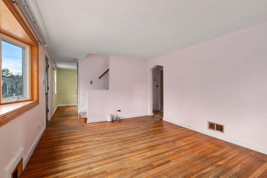 23 Terrace Hall Ave