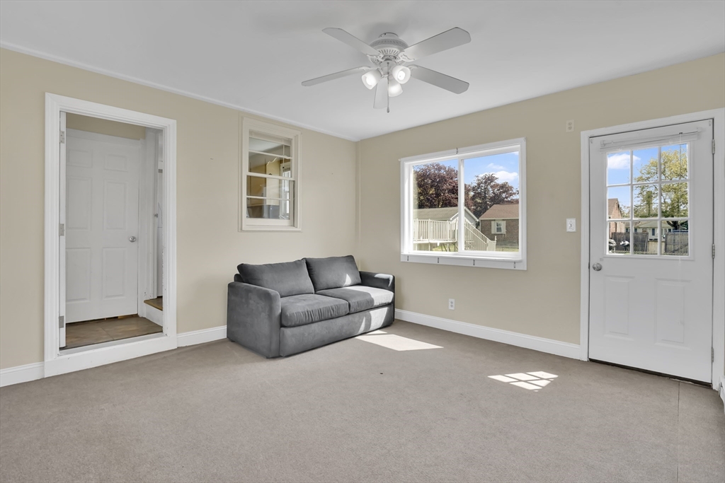 35 Sherwood St