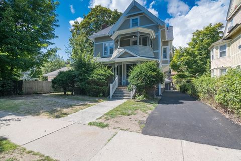 288 St. James Ave Springfield MA 01109