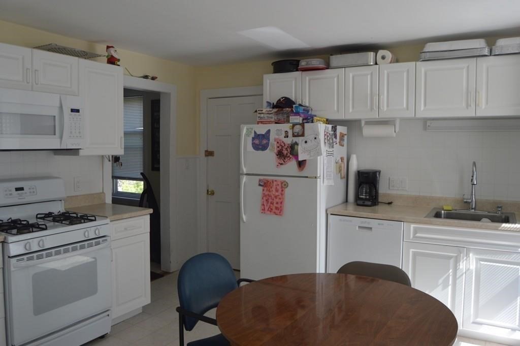 114 Waverly Street 2