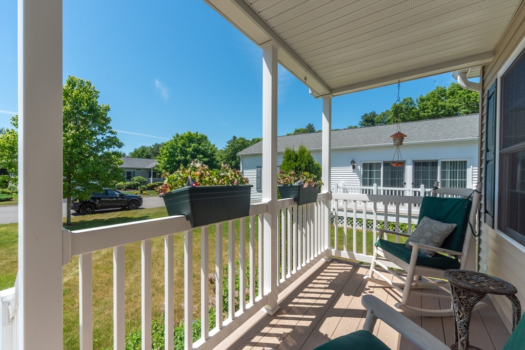 43 Fieldstone Circle