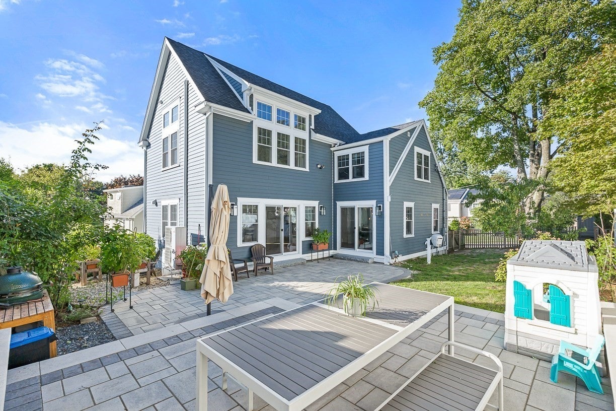 11 Bonad Road, Winchester, MA Photo #42
