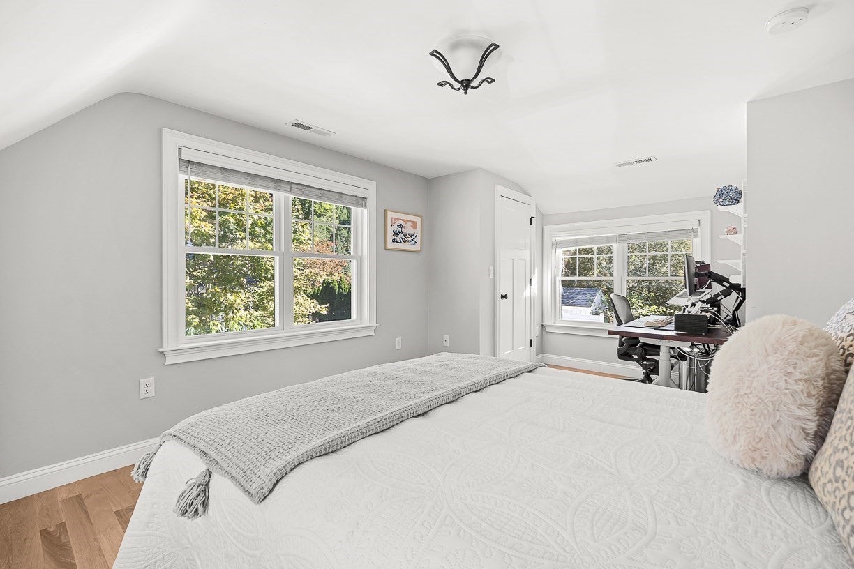 11 Bonad Road, Winchester, MA Photo #30