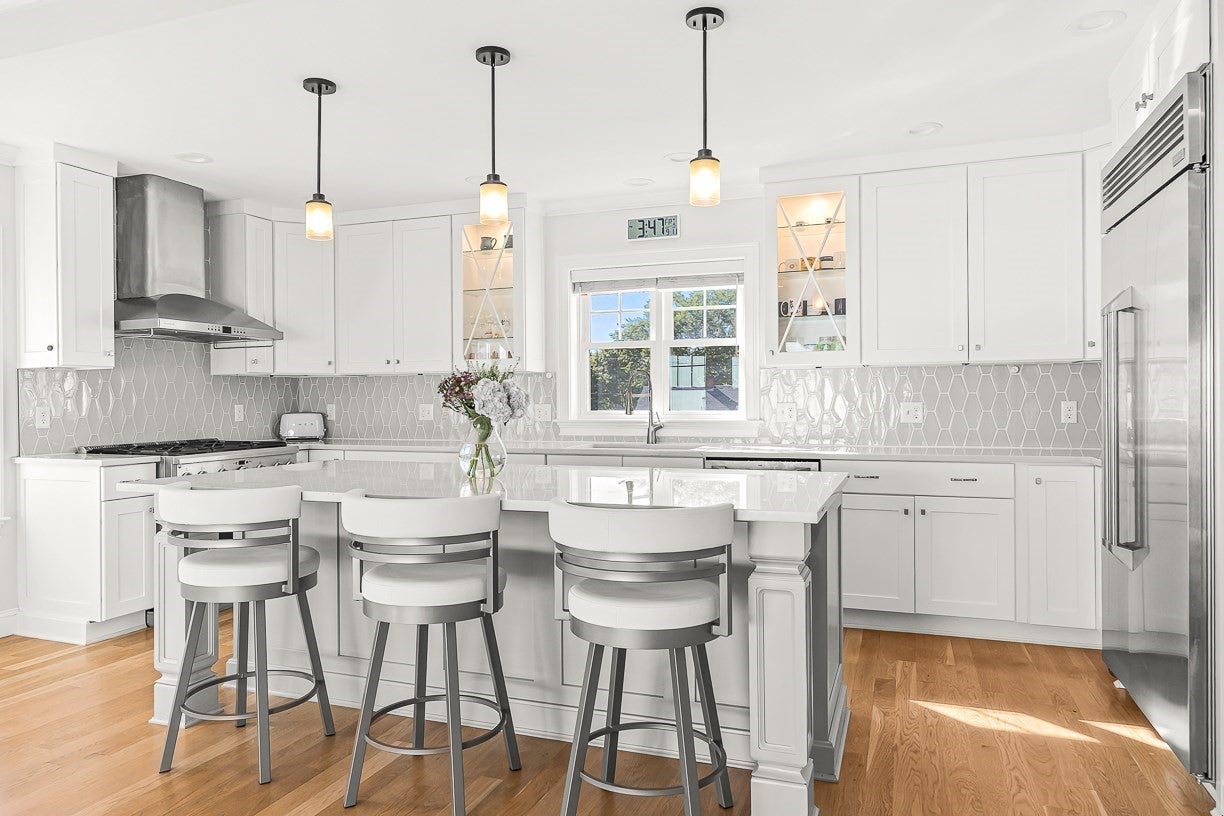 11 Bonad Road, Winchester, MA Photo #13