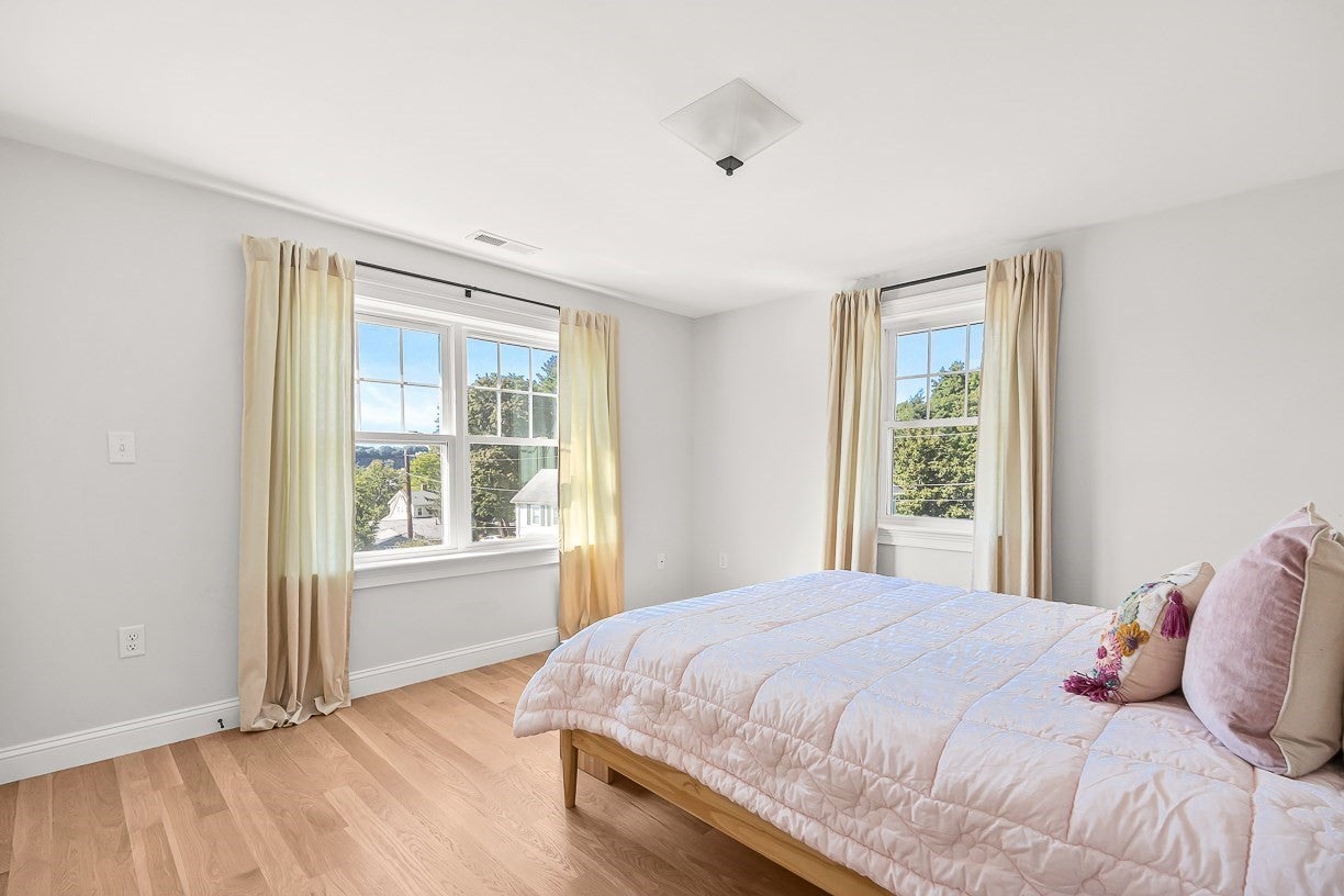 11 Bonad Road, Winchester, MA Photo #27