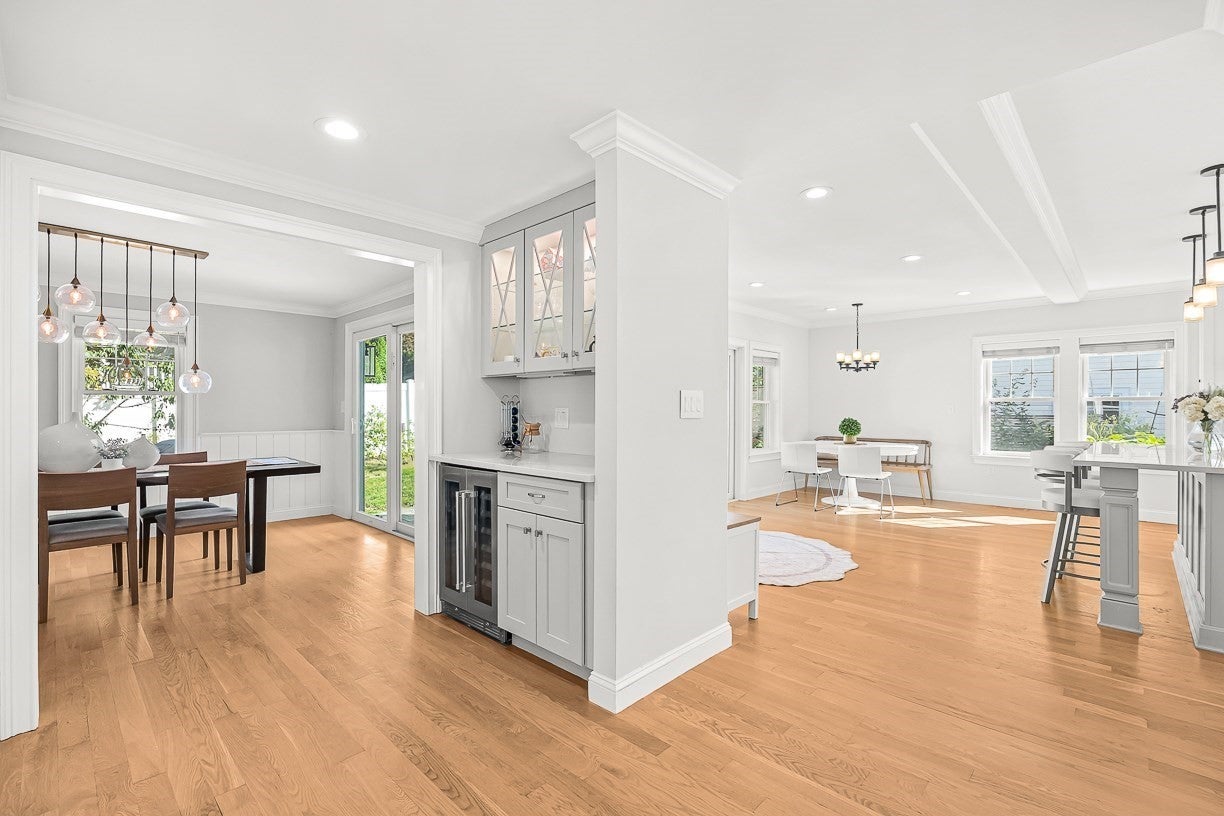 11 Bonad Road, Winchester, MA Photo #10