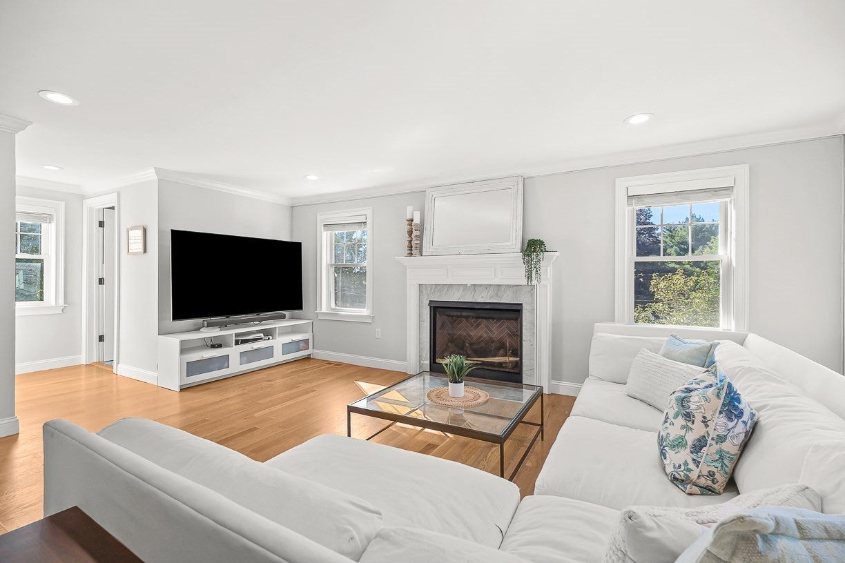 11 Bonad Road, Winchester, MA Photo #9