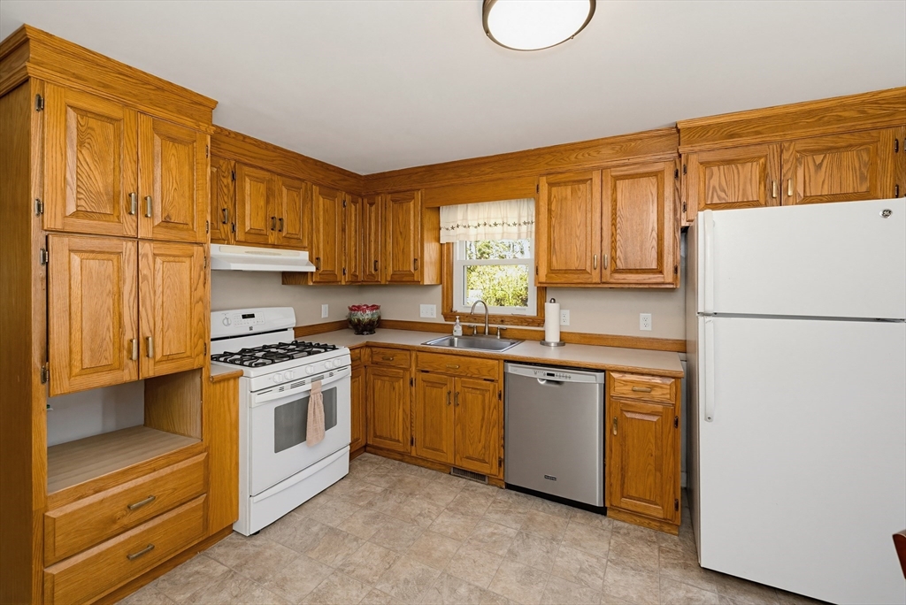 10 Tercentennial Dr