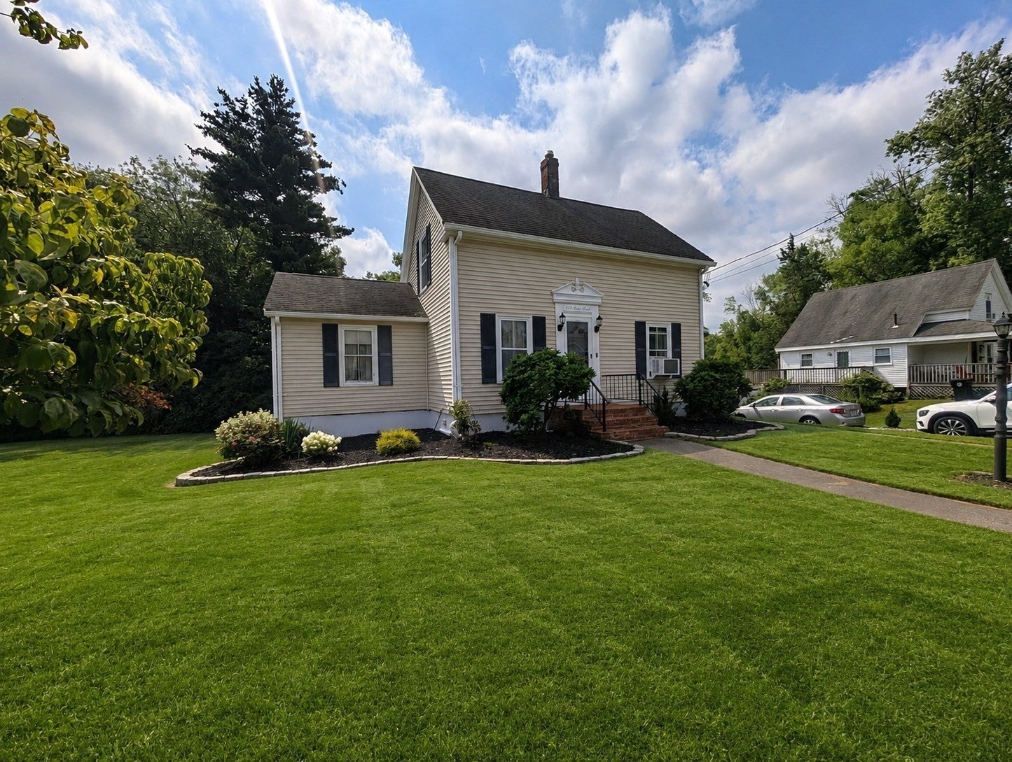 422 Main Street