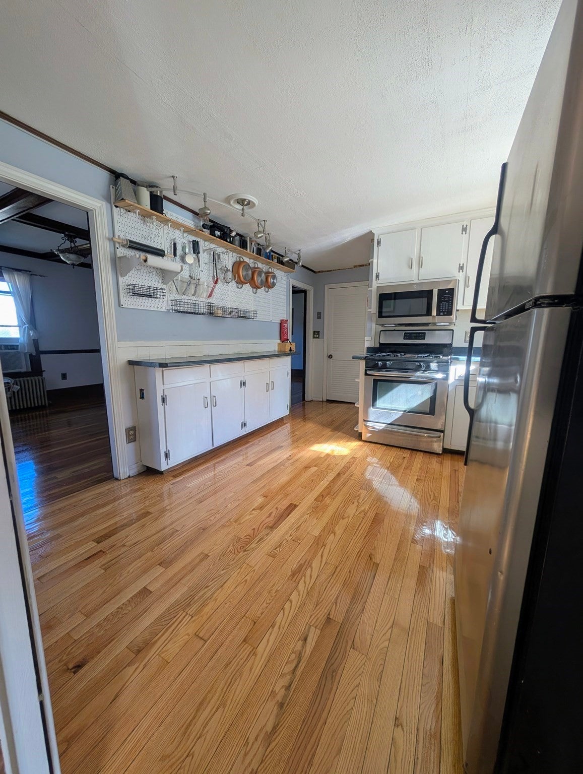 422 Main Street