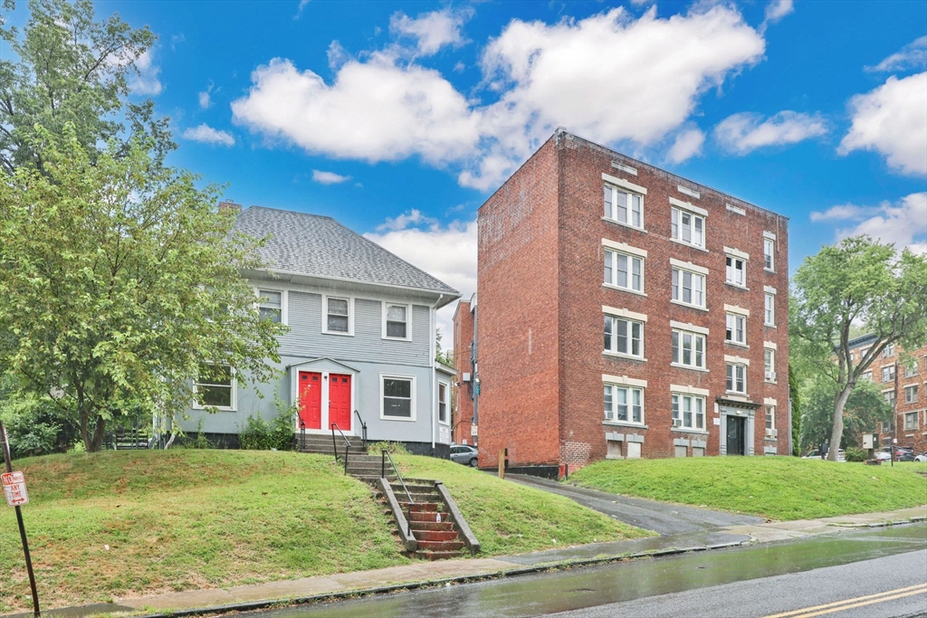 41-49 Belmont Ave