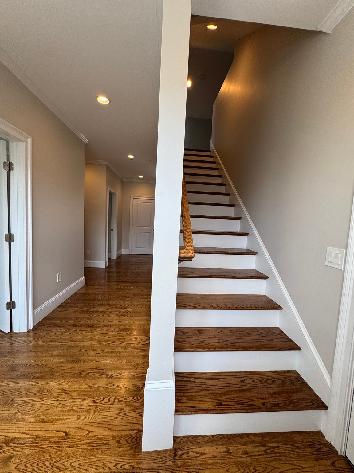 17 Porter St U:1 ST, Somerville, MA Photo #17