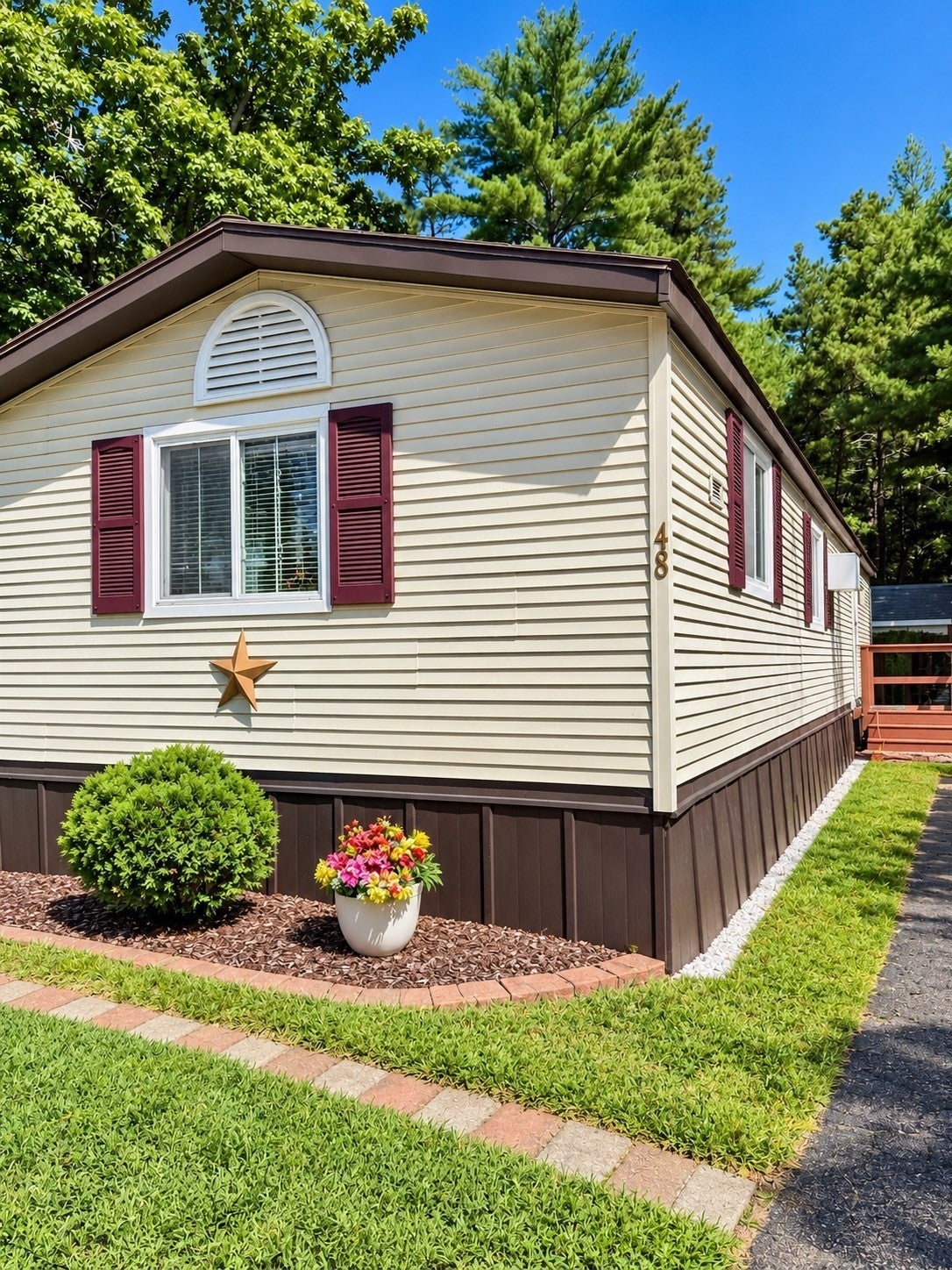 48 David Rd