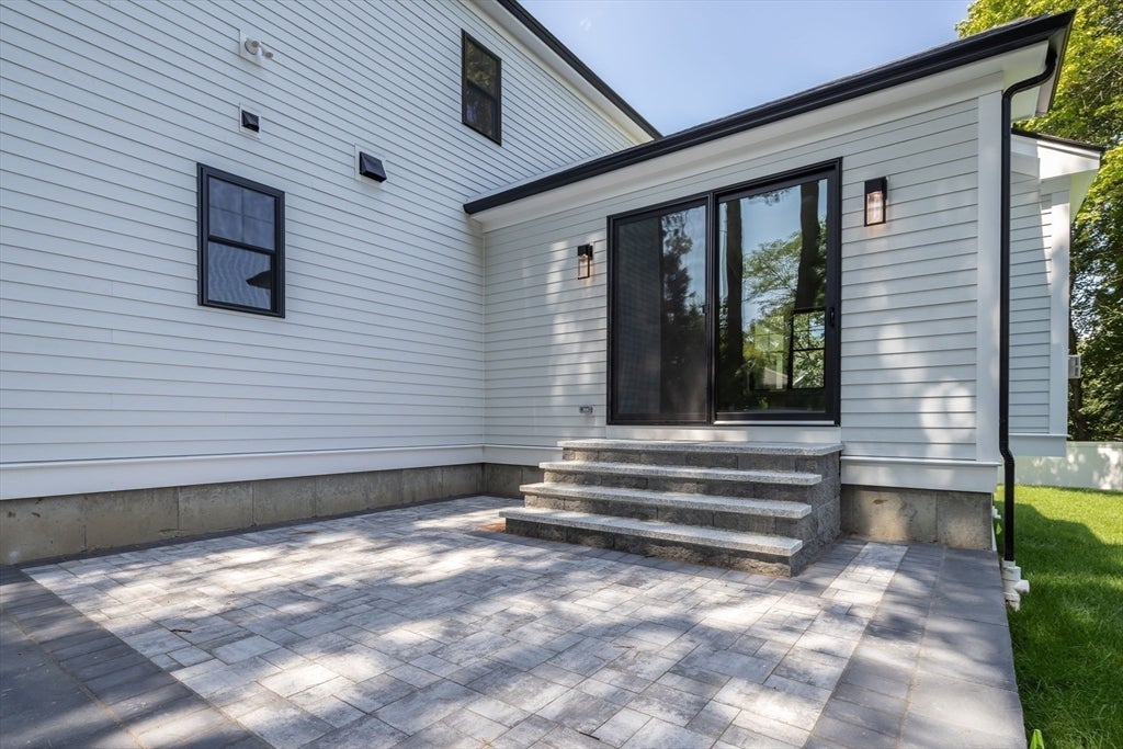 5 Bradford Road, Natick, MA Photo #34