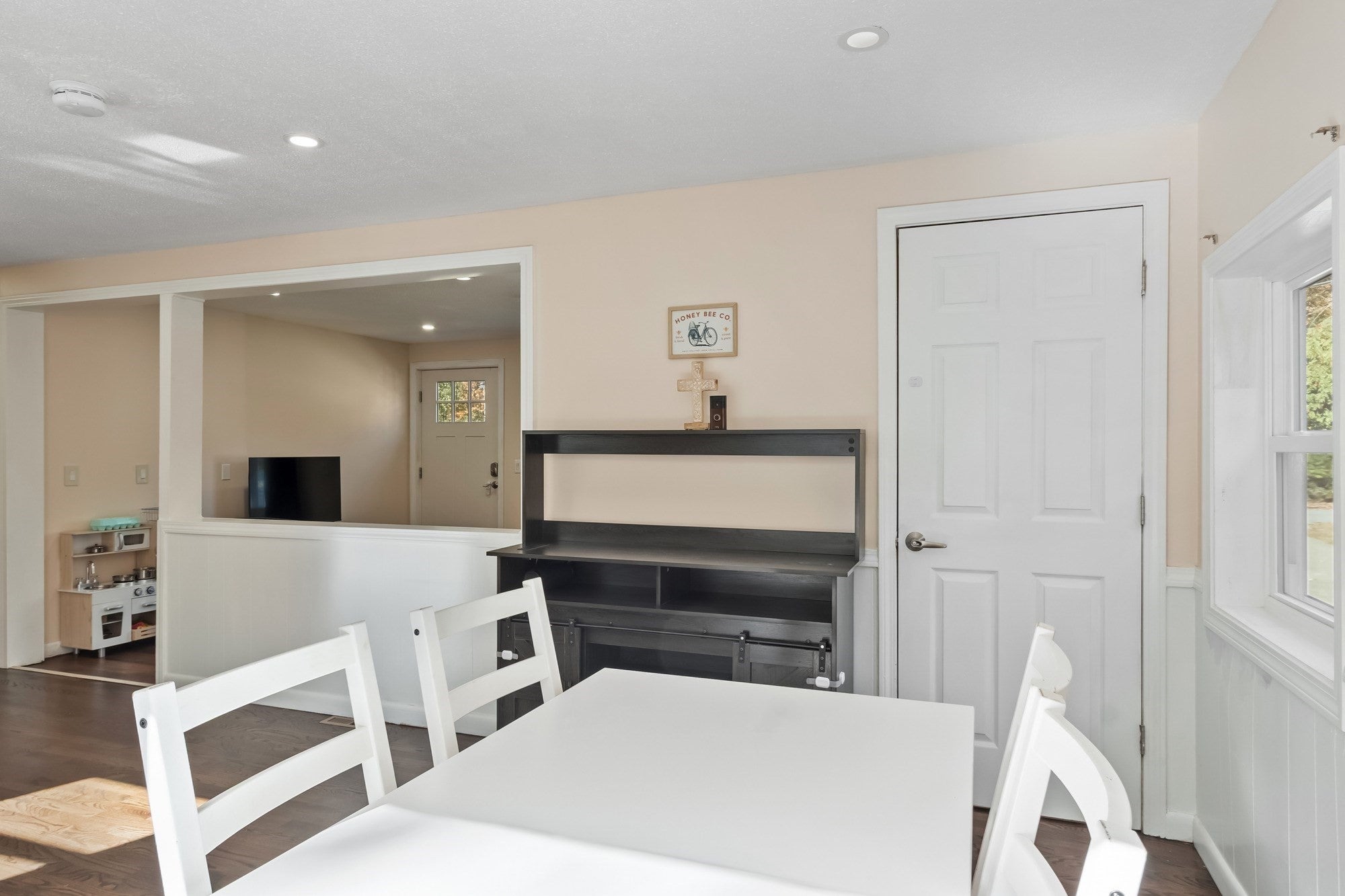 27 Wheelock Rd, Shrewsbury, MA, 27 Wheelock Rd, Shrewsbury, MA Photo #10