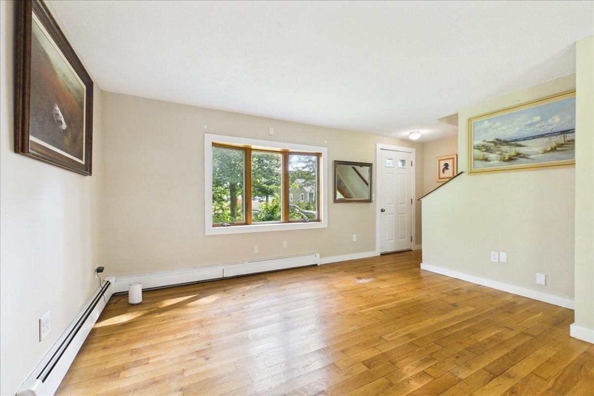 37 Gooseberry Ln, Barnstable, MA, 37 Gooseberry Ln, Barnstable, MA Photo #4