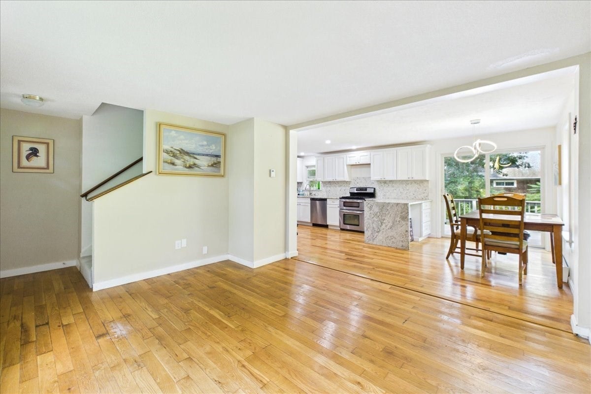 37 Gooseberry Ln, Barnstable, MA, 37 Gooseberry Ln, Barnstable, MA Photo #3