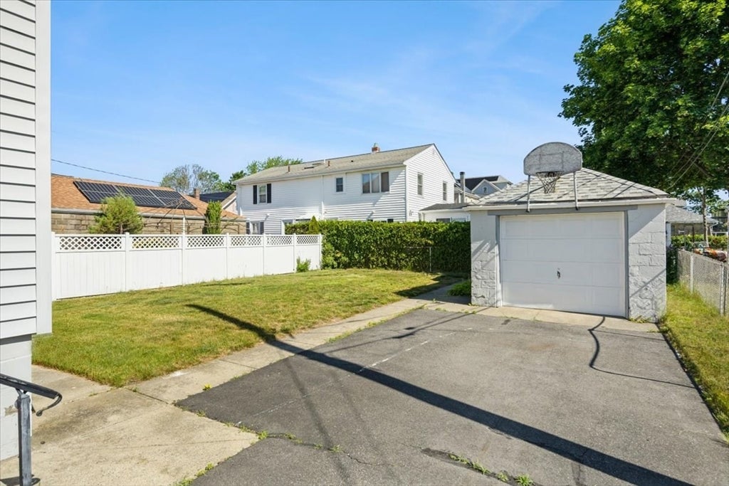 123 Brooklawn St