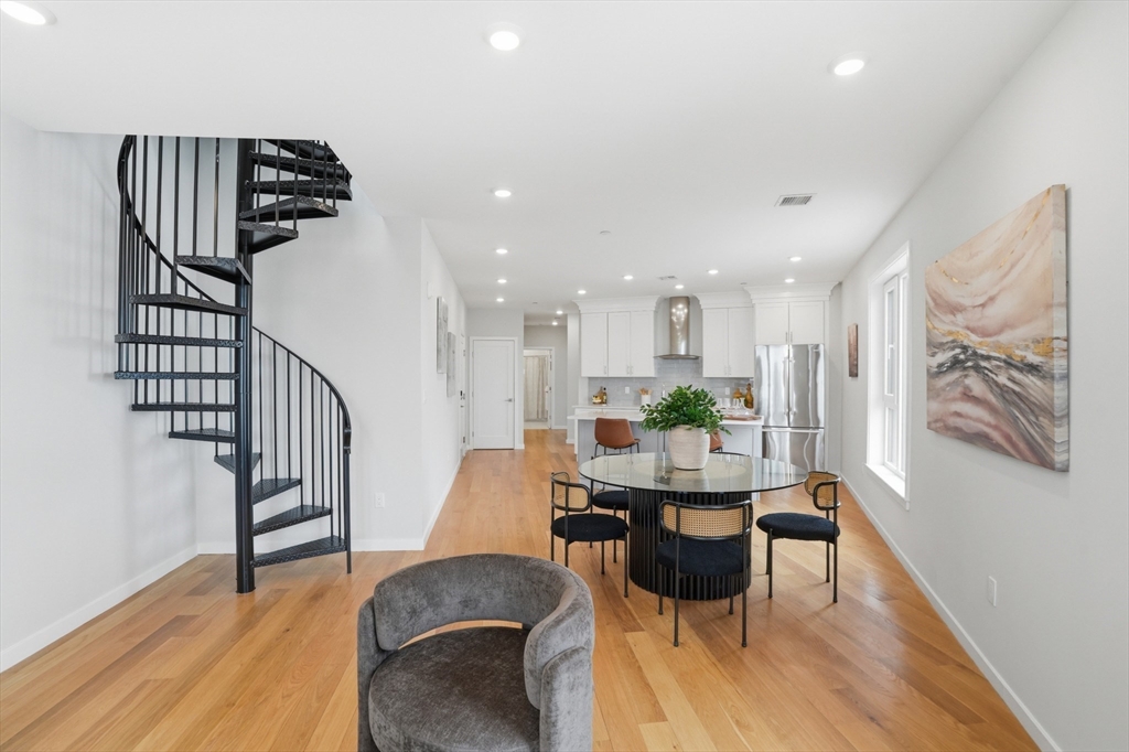 267 Old Colony AVE #606, Boston, MA Photo #9