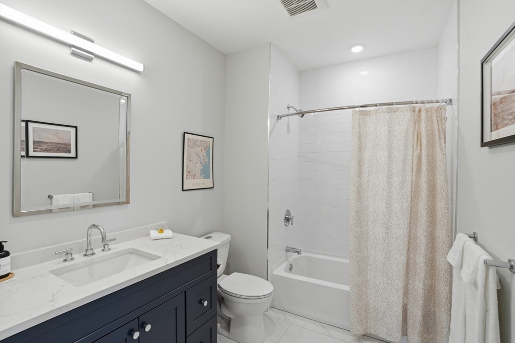 267 Old Colony AVE #606, Boston, MA Photo #15