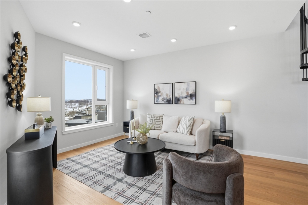 267 Old Colony AVE #606, Boston, MA Photo #7