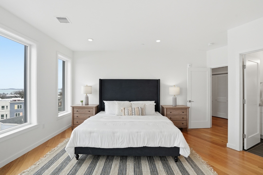 267 Old Colony AVE #606, Boston, MA Photo #16